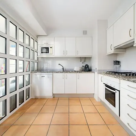 2 Bedroom Sol